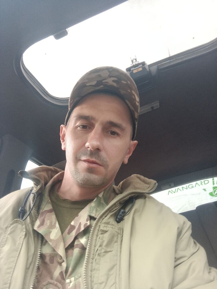  44510740  , 37 ,    