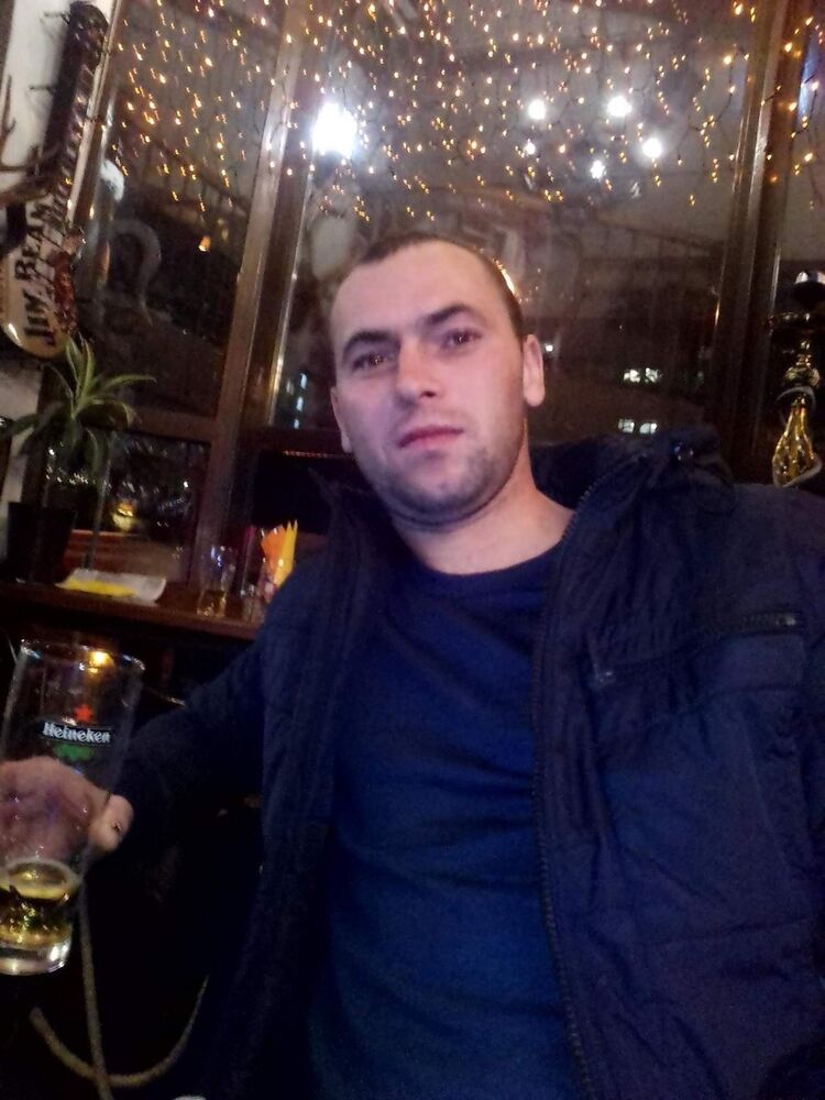  ,   Sergei, 42 ,   ,   , c 