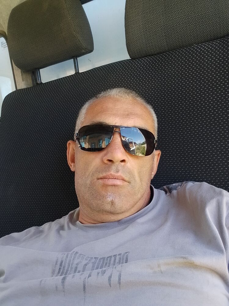  53163700  , 43 ,    