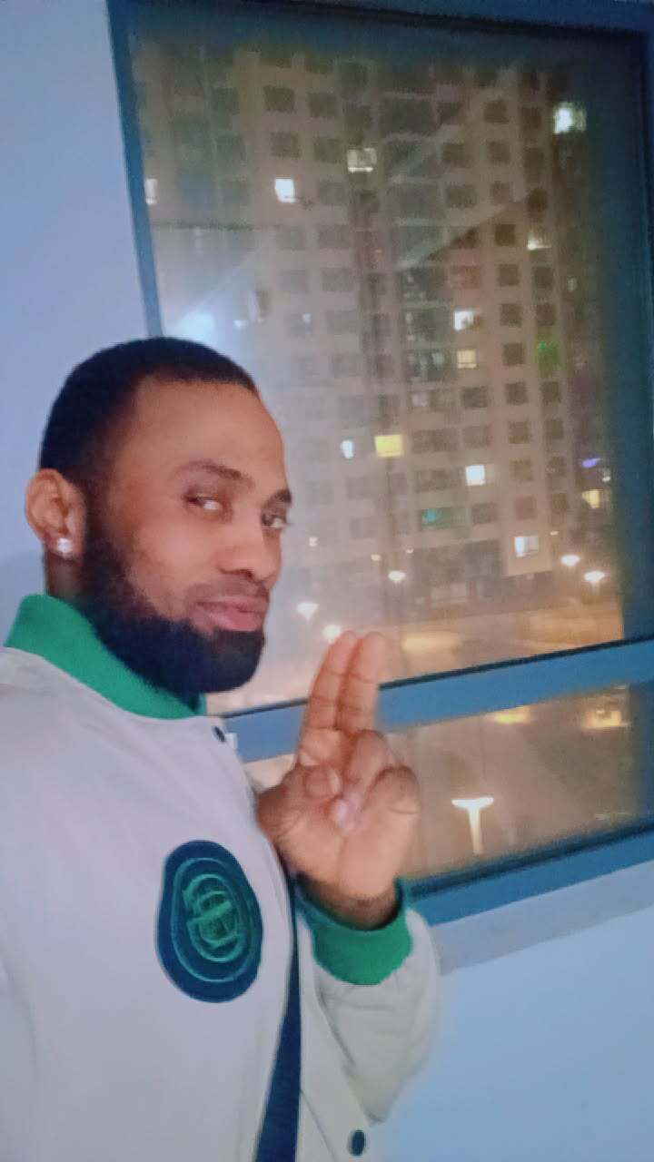  54540980  Agandu, 34 ,    