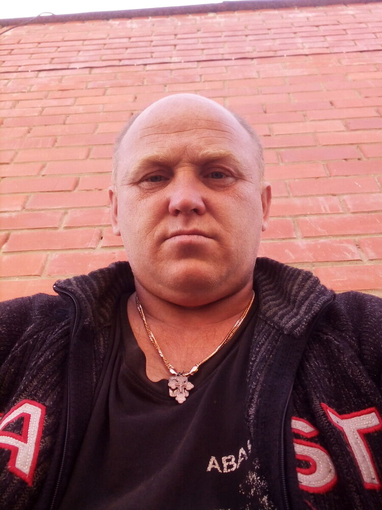  21208390  , 46 ,    