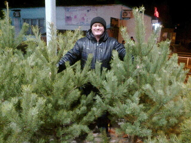  ,   Andrej, 49 ,   