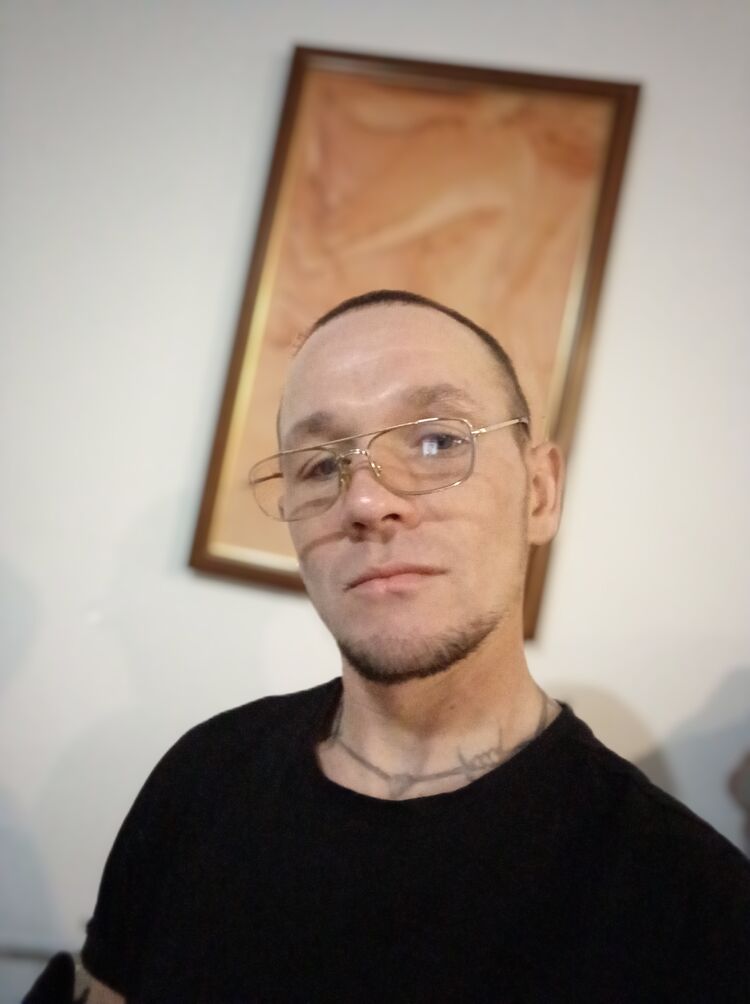  ,   Aleksandr, 40 ,   ,   , c , 
