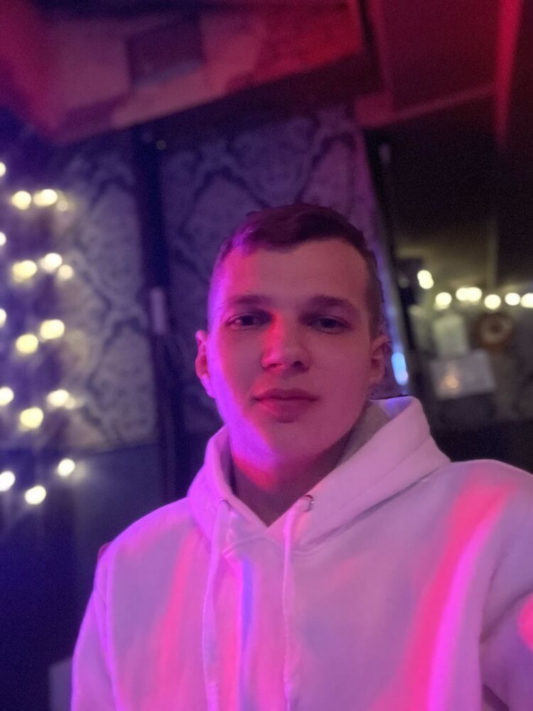  28403740  , 24 ,    