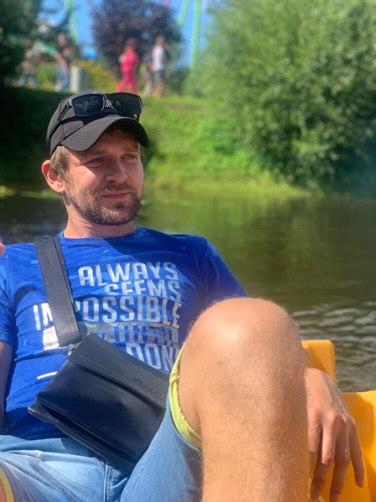  28683130  , 33 ,    -