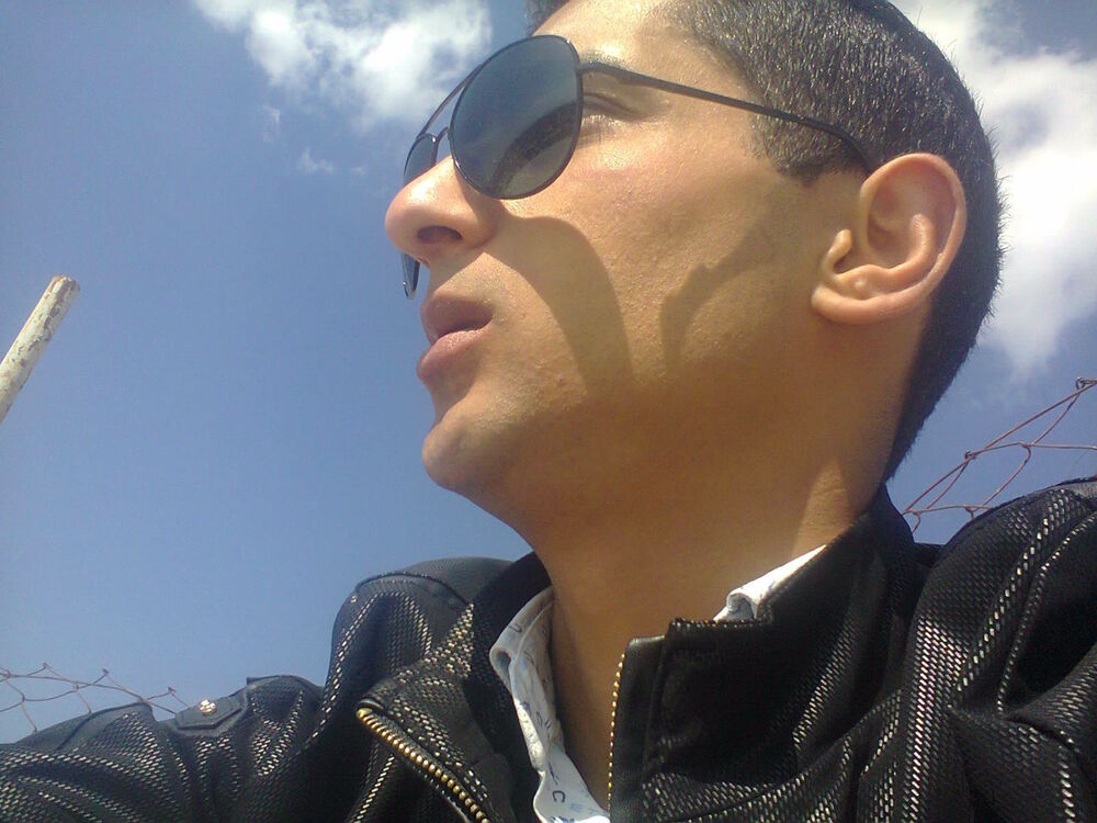  17643910  Hov, 34 ,    