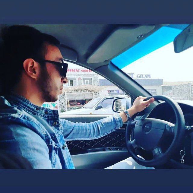  ,   Ali, 33 ,   ,   