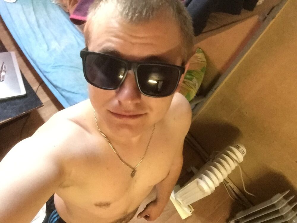  ,   Yarik, 31 ,   ,   , c 