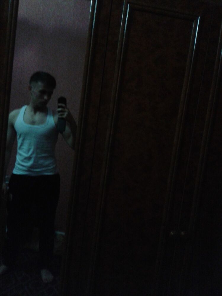  5989350  Zeus, 31 ,    