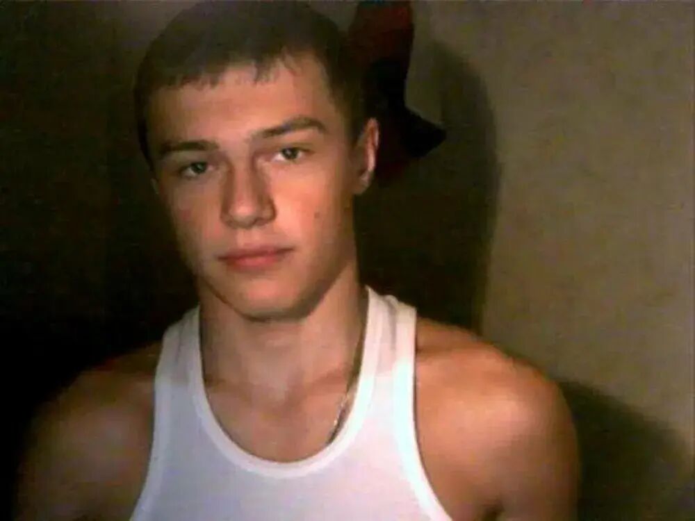 ���� 54819390 ����� Glitter, 19 ���, ���� ���������� � ���������