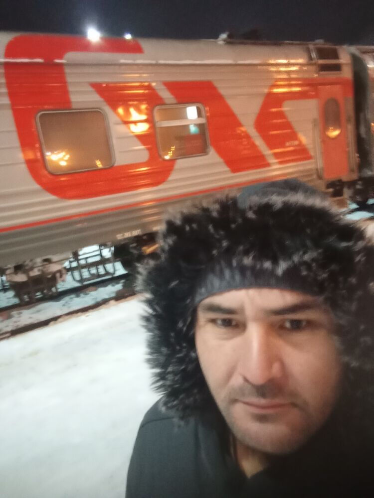  45615470  Abduvohid, 37 ,    