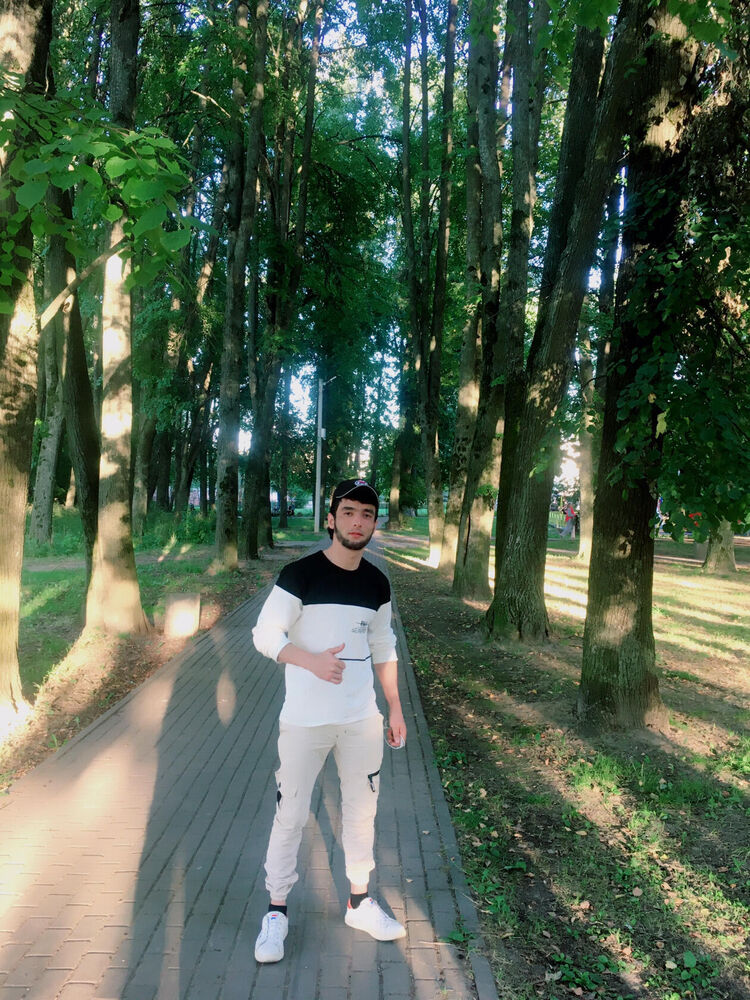  ,   MuxammeeD, 31 ,   ,   