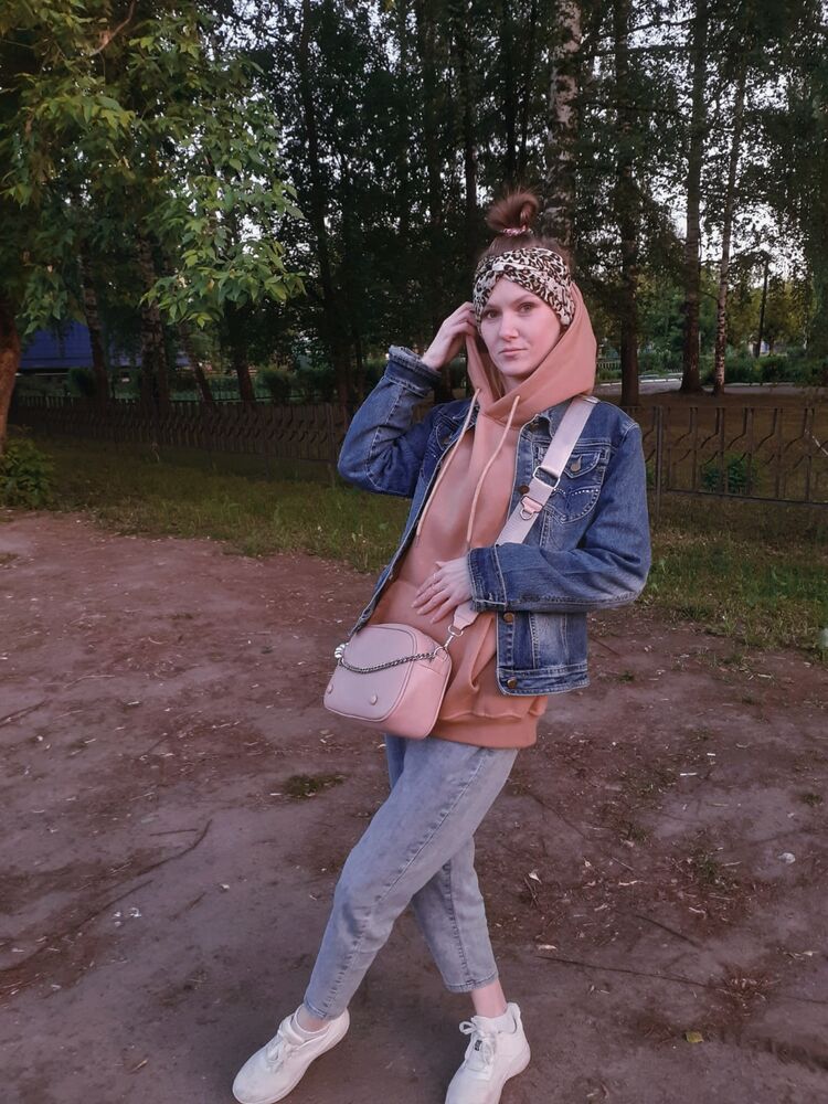   ,   Kiss, 31 ,     , c , 