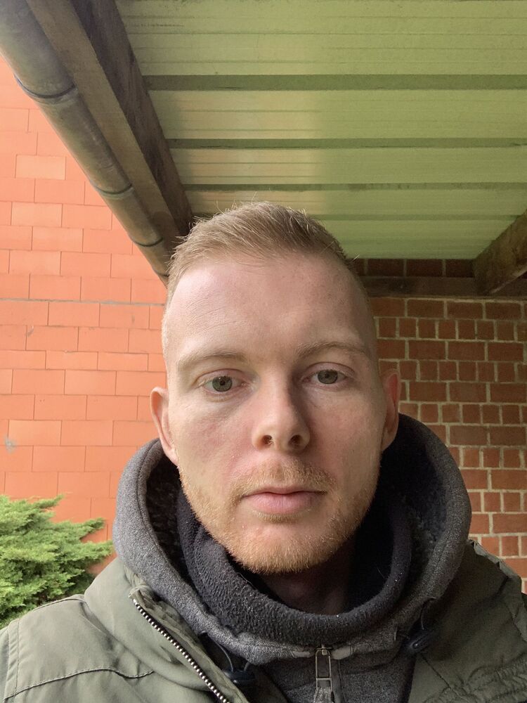  ,   Kevin, 31 ,   ,   