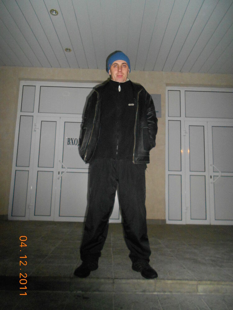  8604440  Sergey, 40 ,    