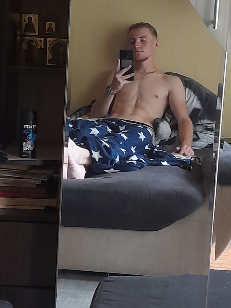  ,   Kirill, 24 ,   ,   , 