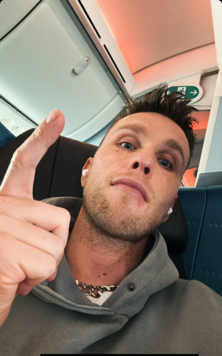  53204050  Nicky, 39 ,    