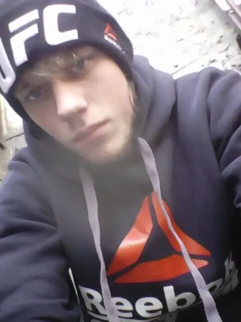  --,   BuggsBunny, 28 ,   c 
