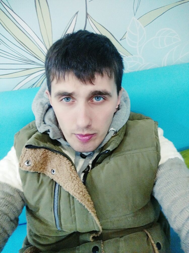  18035810  , 32 ,    
