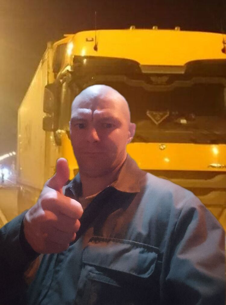  41423920  , 37 ,    