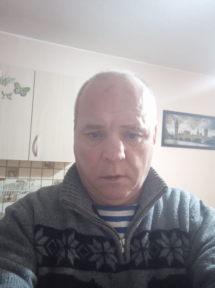  32610720  , 52 ,    