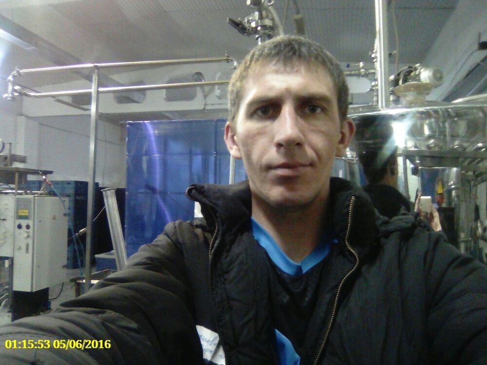  ,   Oleg, 36 ,   