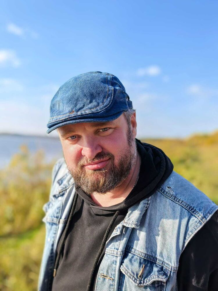  53708890  , 43 ,    -