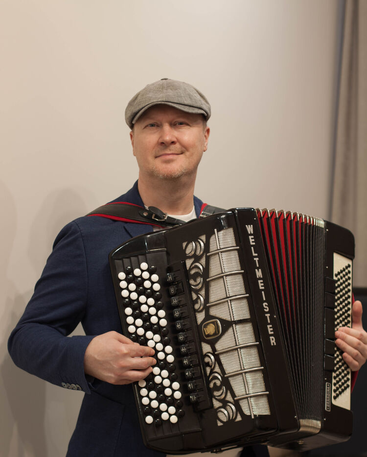 ���� 47687790 ������� ������, 53 ����, ���� ���������� � Barcelona