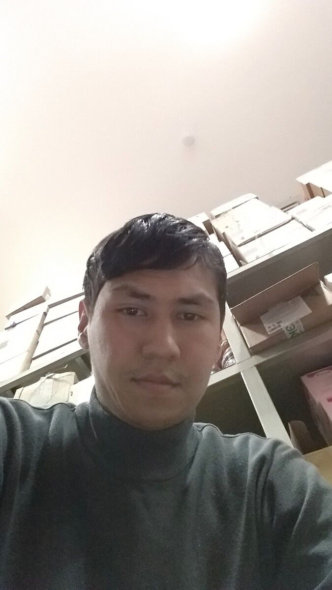  13717650  Nusrat, 37 ,    