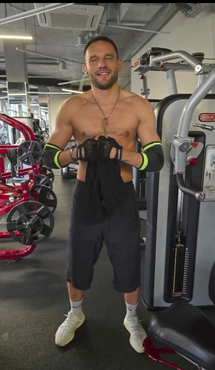 ���� 49319410 ������� ������, 37 ���, ���� ���������� � �����