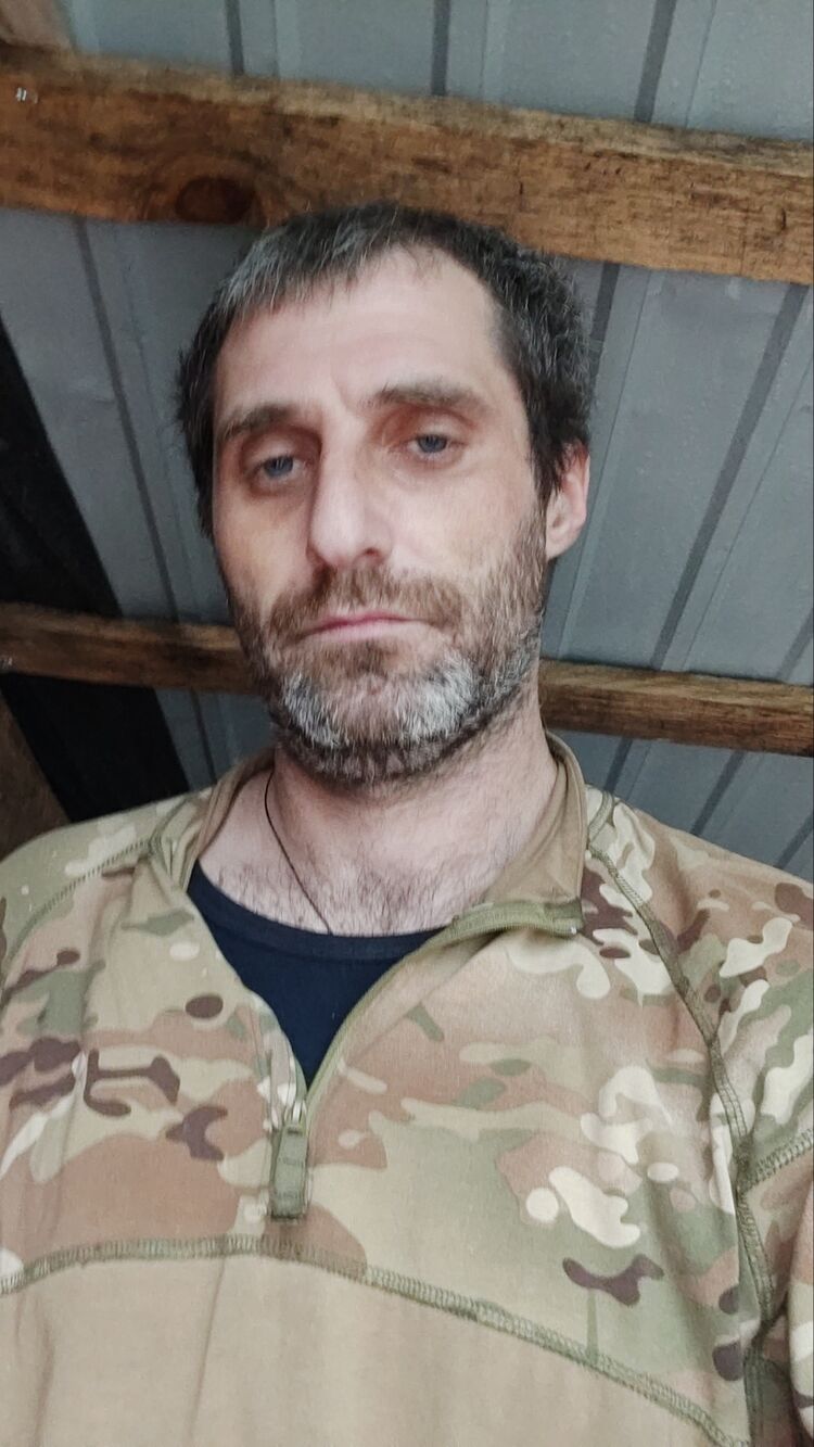  ,   Igor, 33 ,   ,   , c 