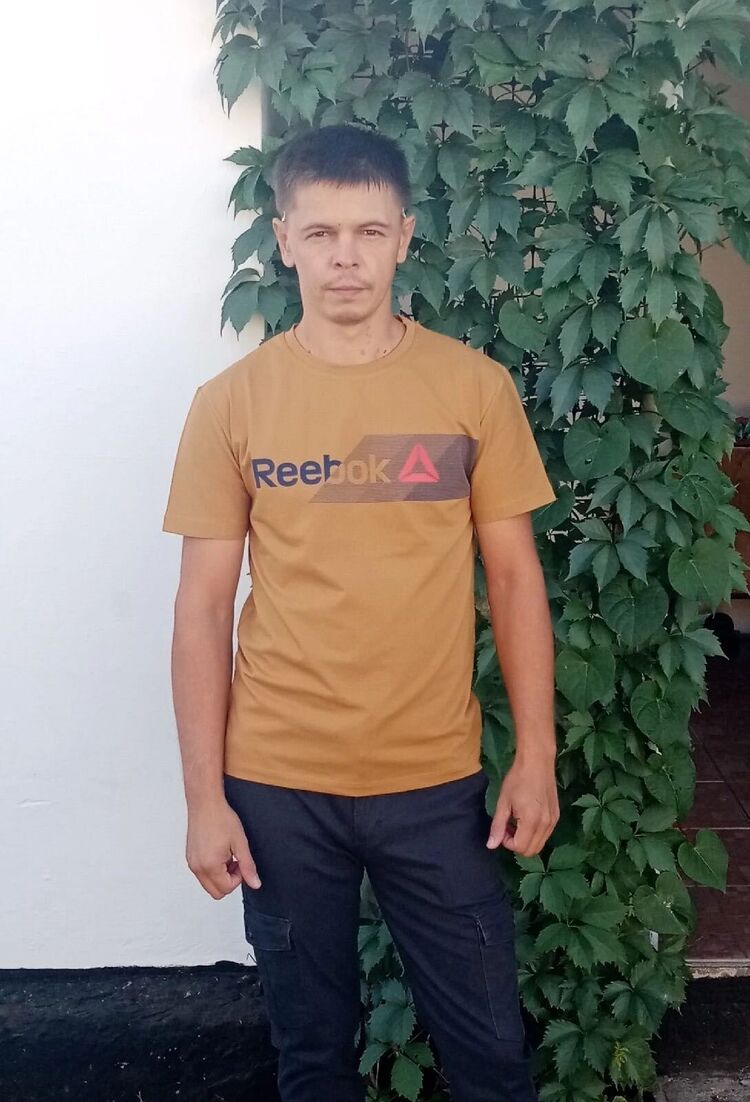  30328940  , 39 ,    