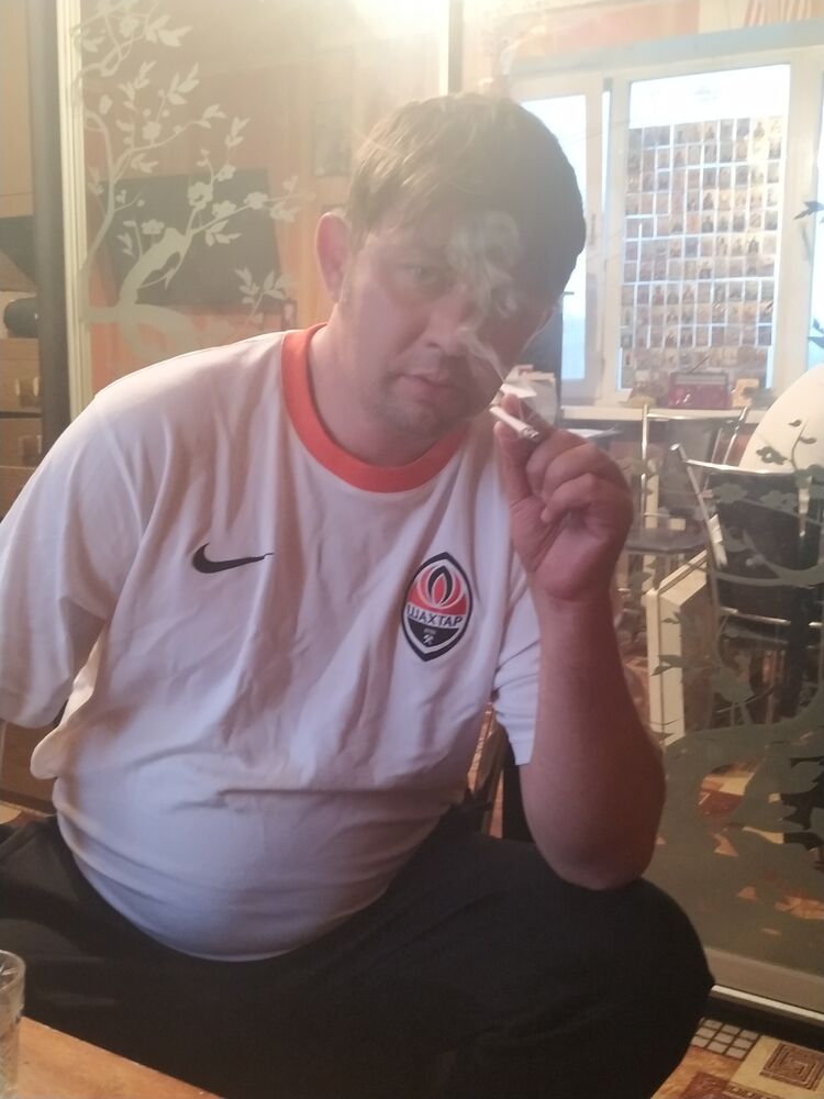  ,   Igor, 42 ,     , c 