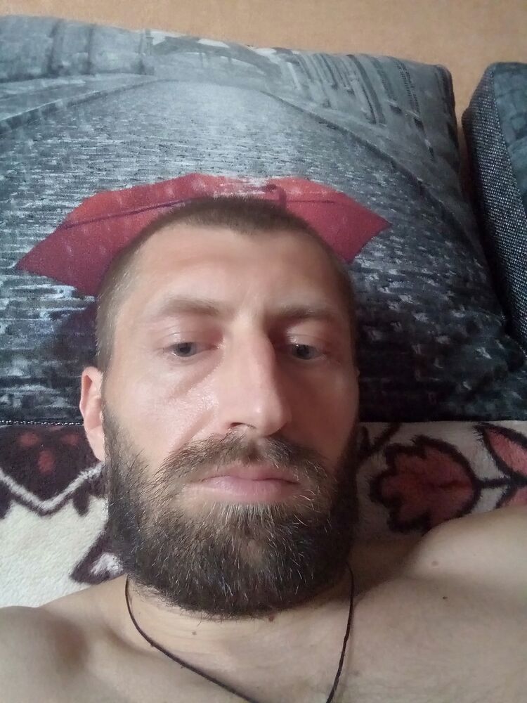  --,   ˸, 44 ,   