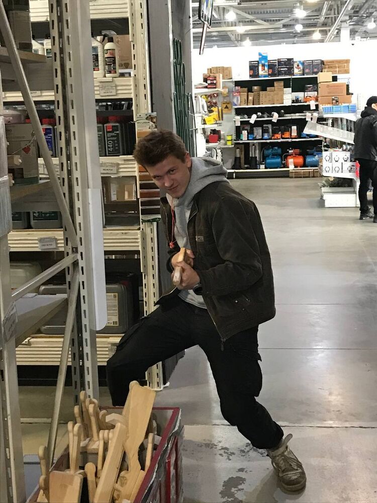 ���� 37187440 ����� ������, 22 ����, ���� ���������� � �����-����������