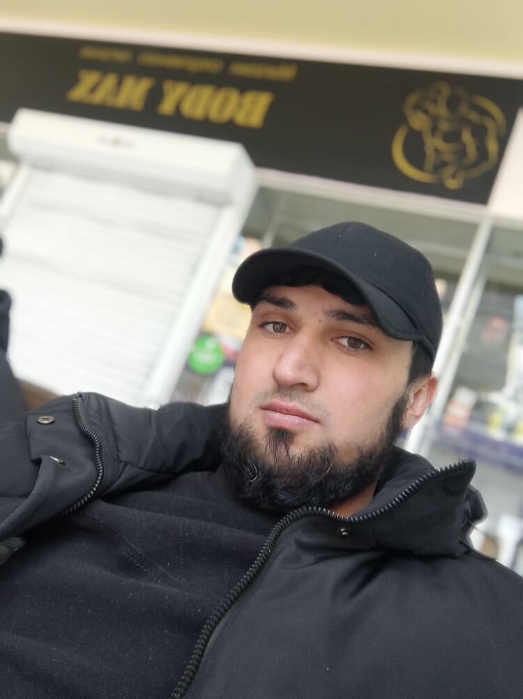  26347330  Maga, 28 ,    