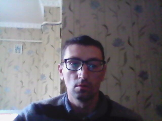  12876390  Oleg, 44 ,    