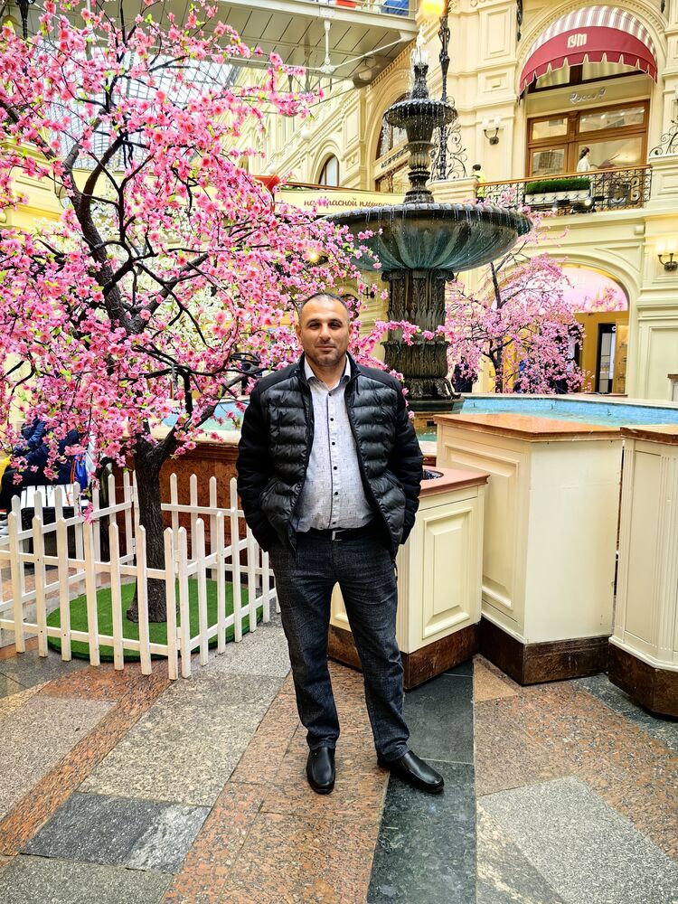  --,   , 42 ,     , c 