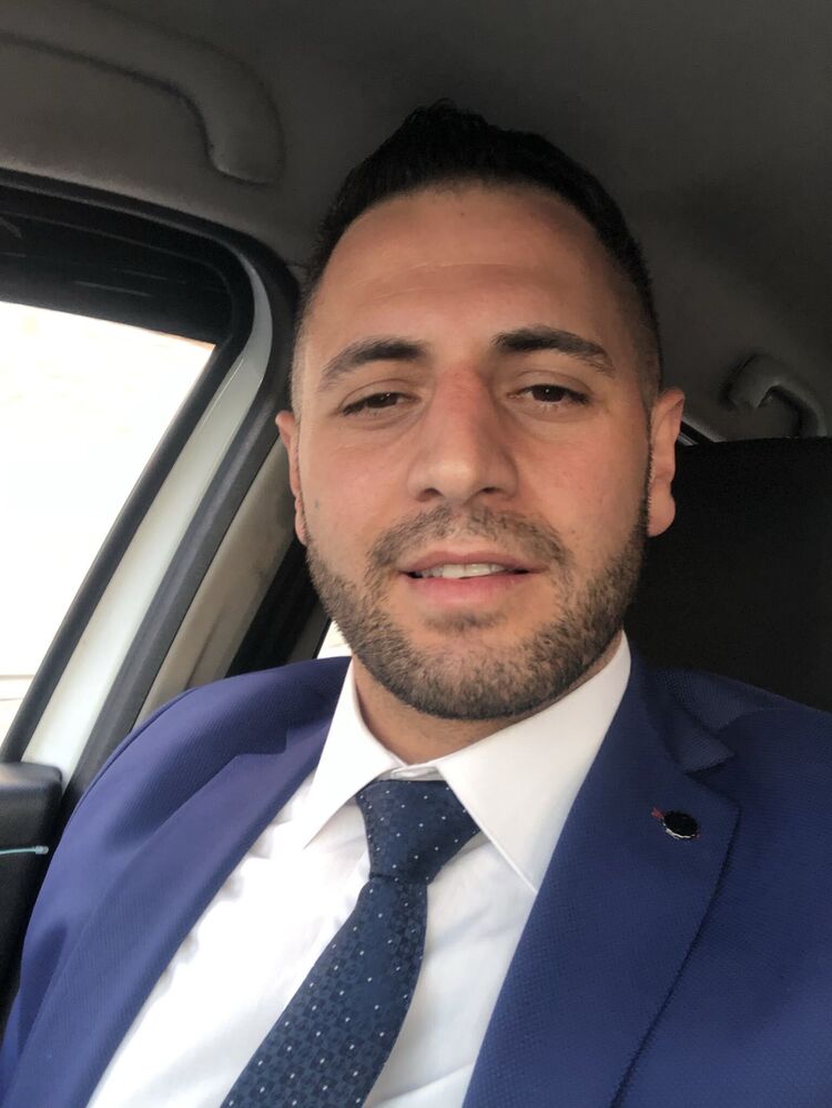  25365660  Emre, 31 ,    Guatemala City