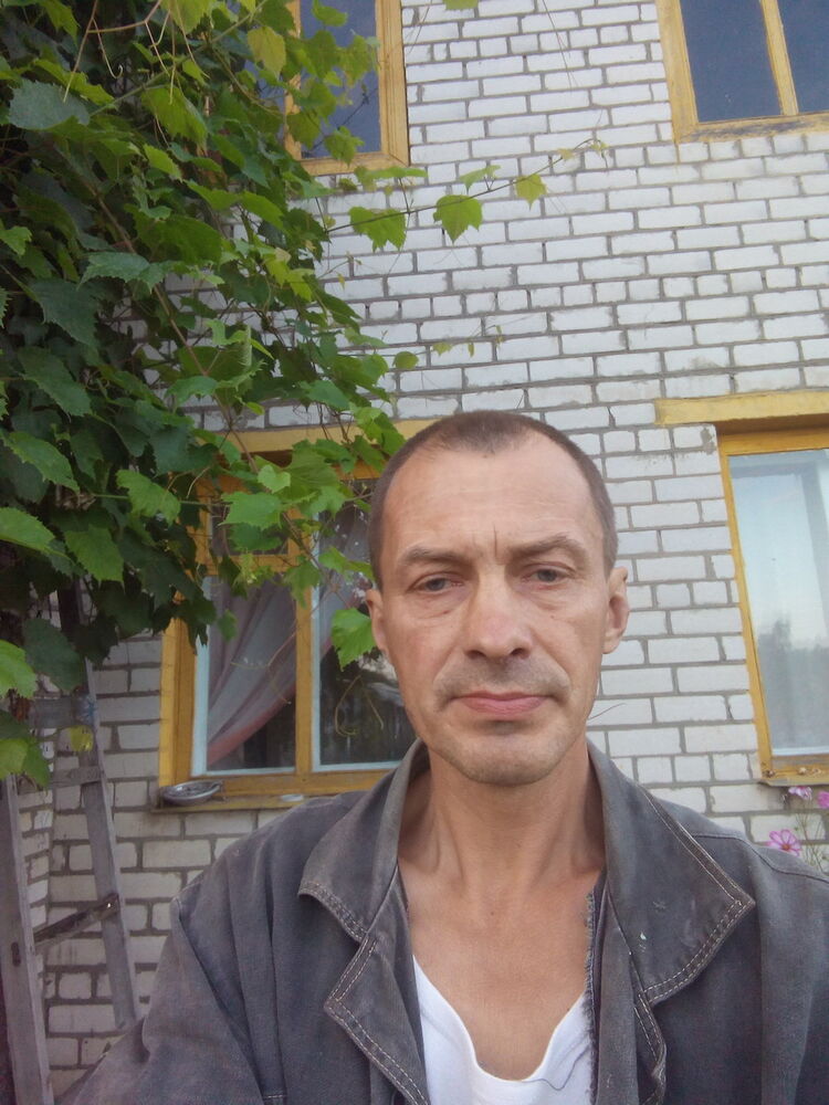  16961130  Vitalik, 52 ,    