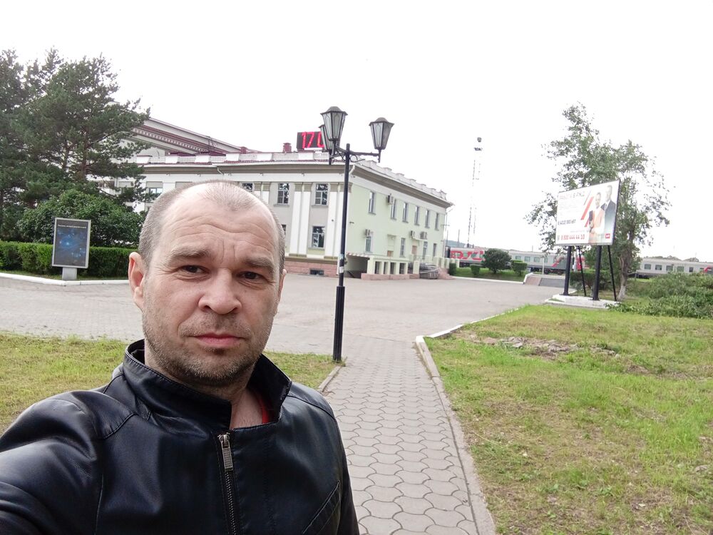  44635450  Ssergss, 100 ,    --