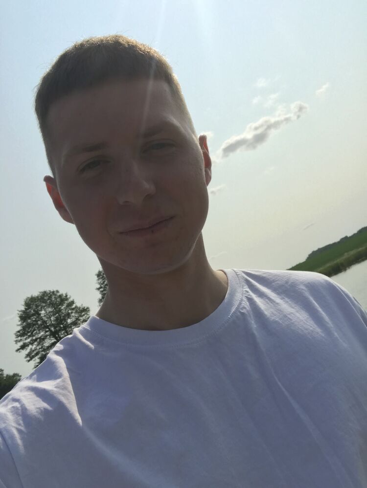  35154140  , 23 ,    -