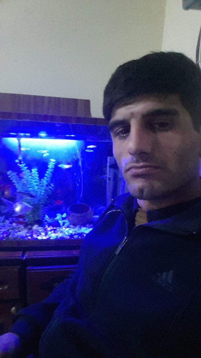  ,   Karen, 37 ,   ,   , c 