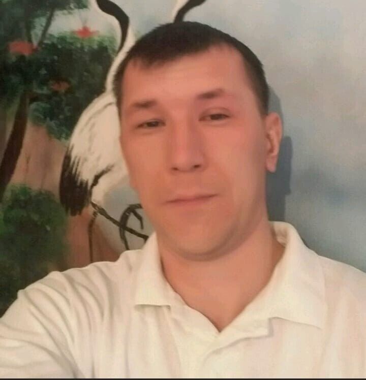  ,   Ruslan, 41 ,   ,   , c 
