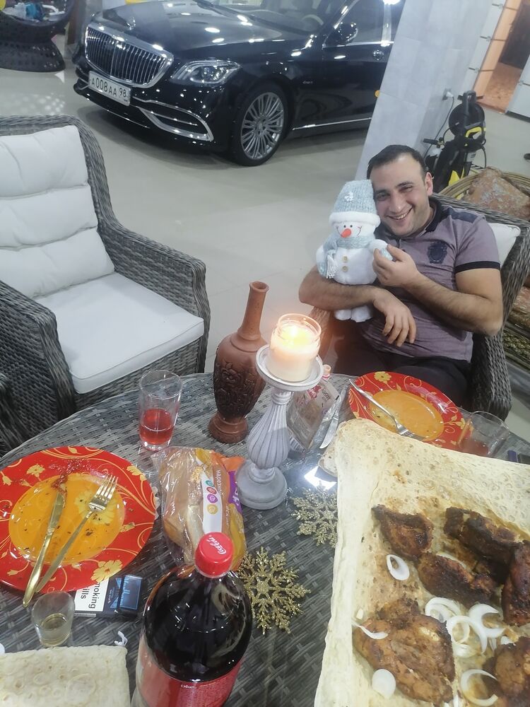  -,   Hayk, 34 ,   ,   