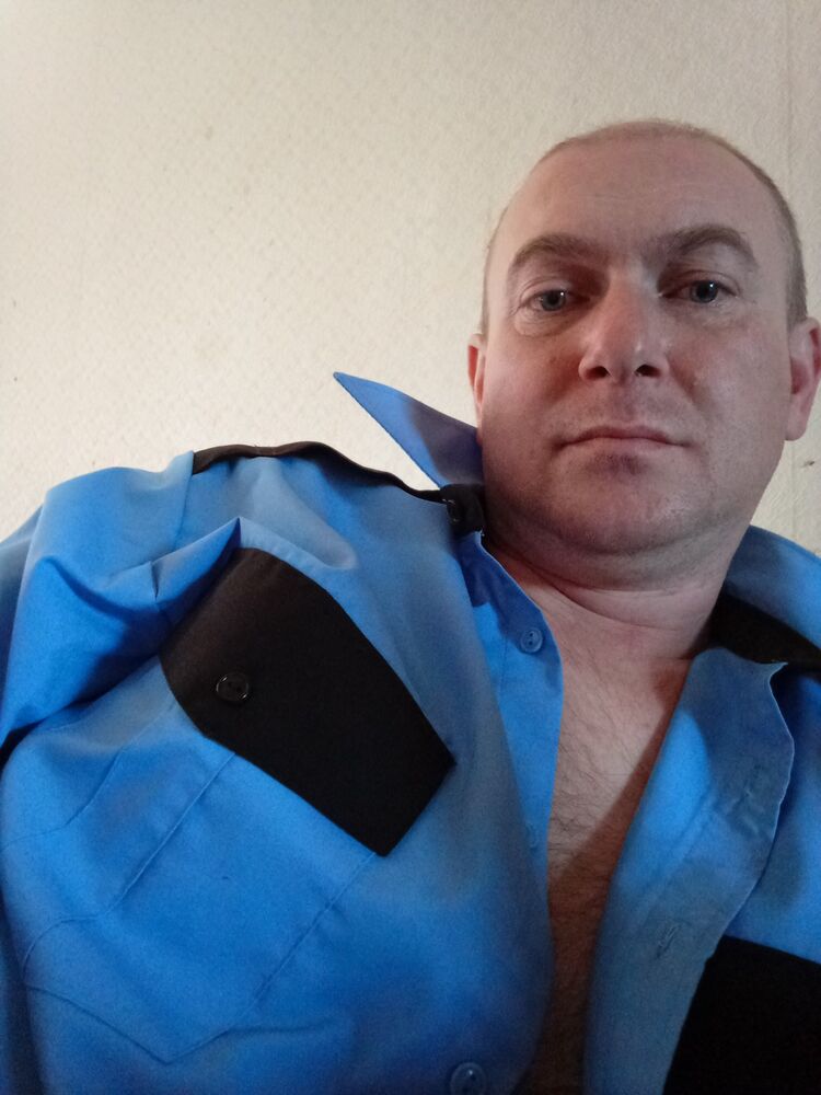  25707530  , 40 ,    