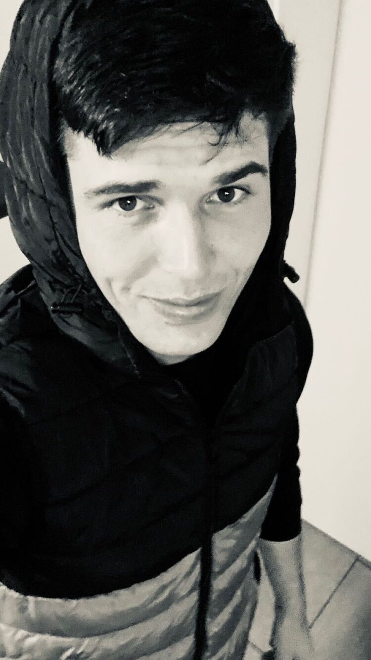  Dietzenbach,   Sergei, 31 ,   ,   , c , 