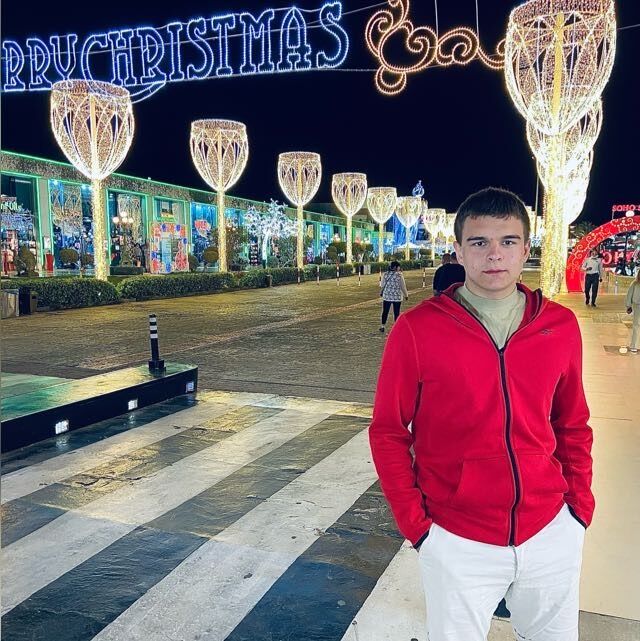  --,   , 24 ,   ,   