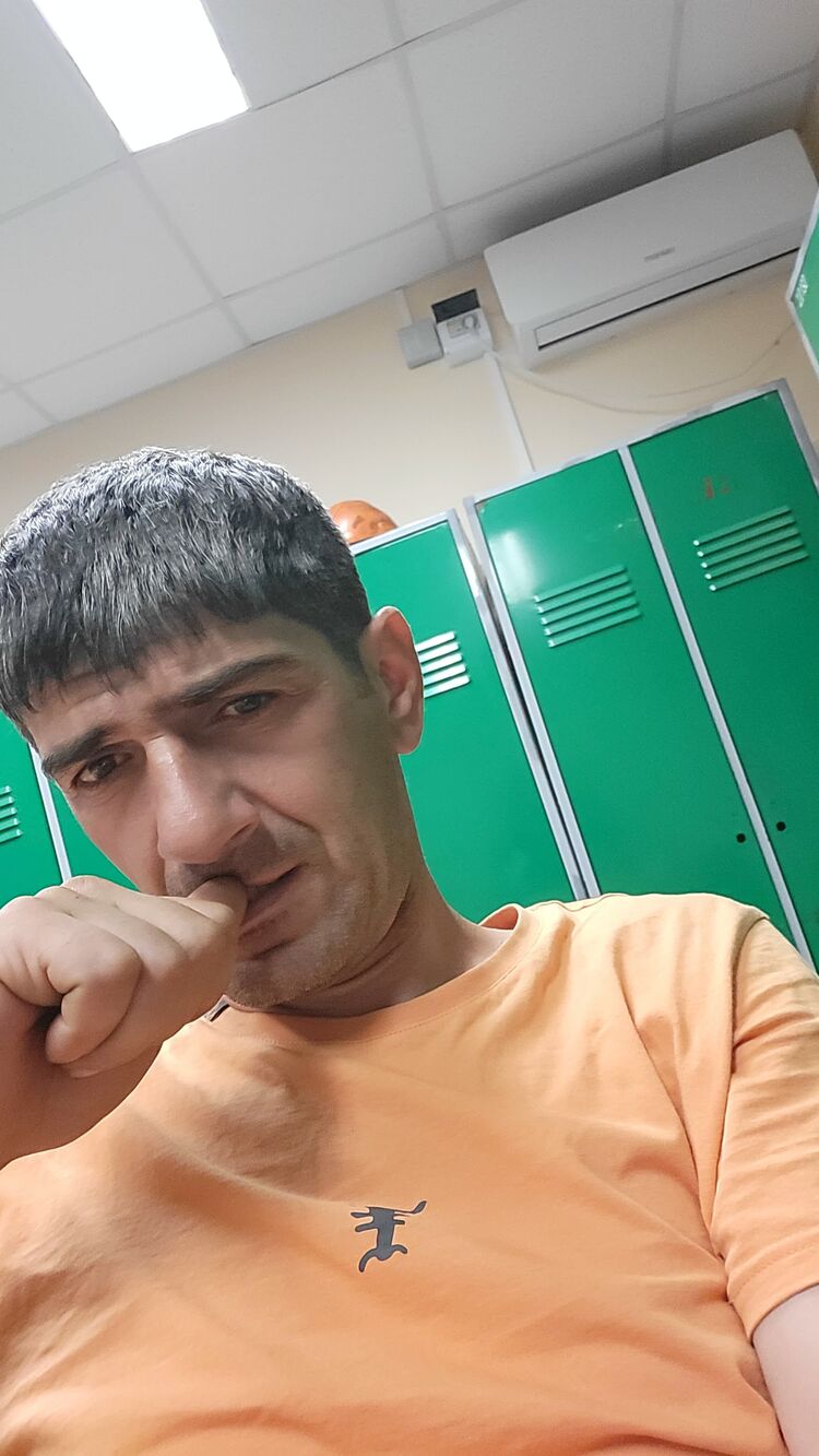  53209980  , 37 ,    