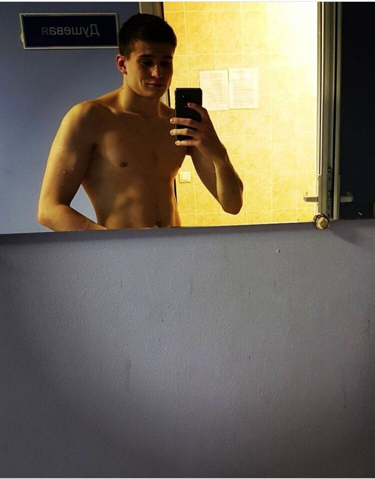  ,   Artem, 28 ,   ,   , c , 